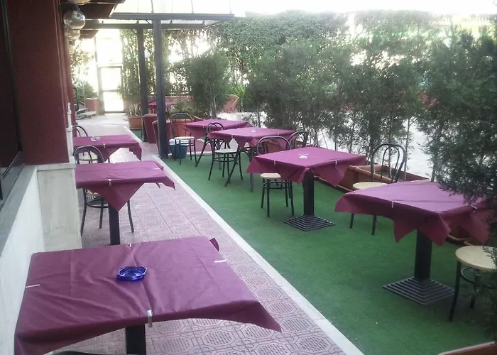 Отель Euromotel 3*