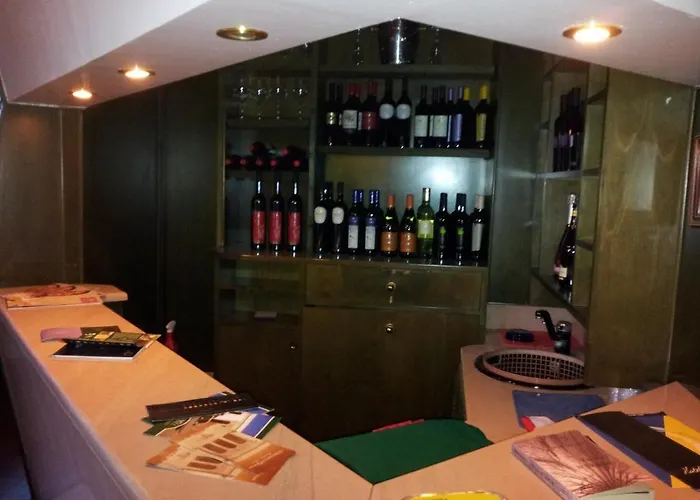 Отель Euromotel 3*